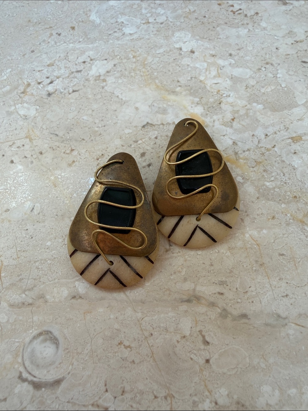 ARTISAN Earrings - Picture 2 of 9